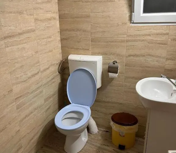 Πανσιόν Yellow House Eforie Nord